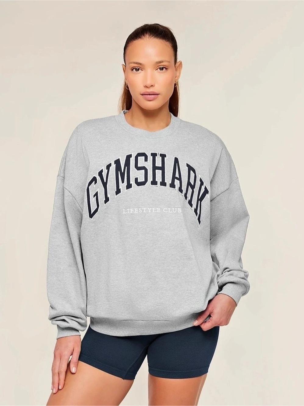 GYMSHARK COLLEGIATE GRAPHIC CREW NECK PULLOVER